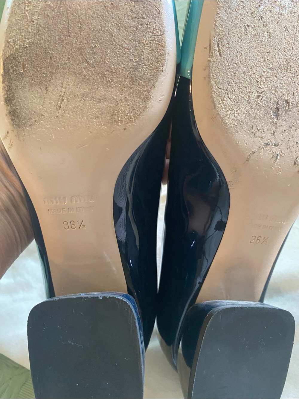 Miu Miu Navy Patent Flats with Turquoise and Cream Buckle size 6.5/36.5 - Picture 7 of 8